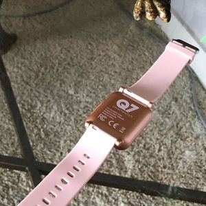 q7 sport smartwatch bands